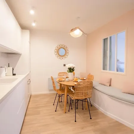 2 Bed Flat - Hyper Centre St Tropez * Saint-Tropez